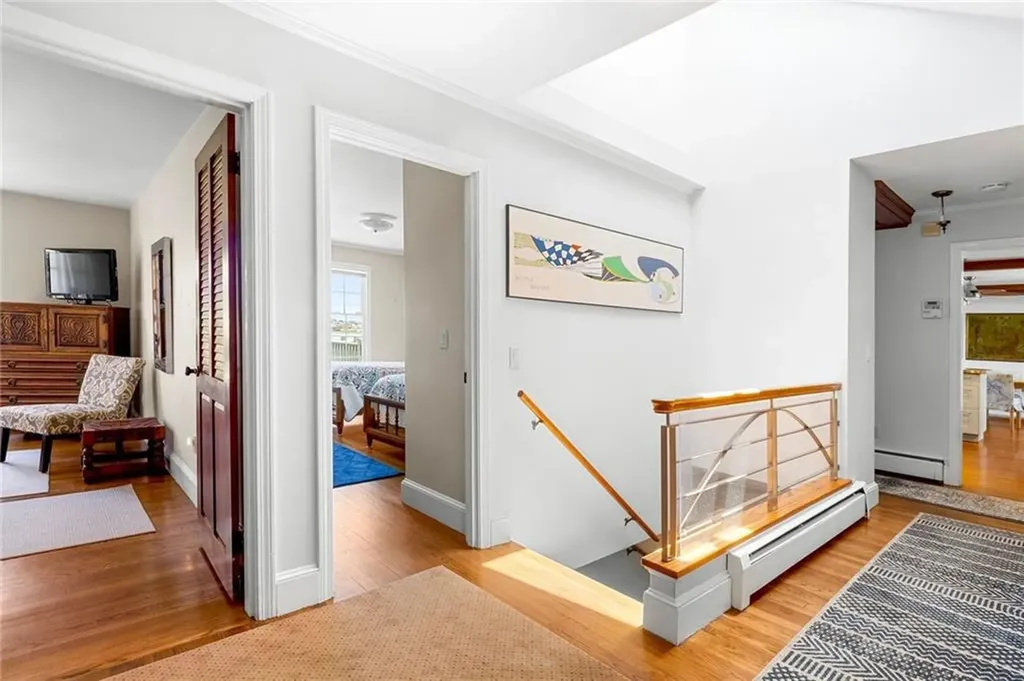 172 Eustis Avenue Newport RI 02840