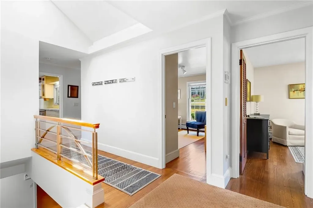 172 Eustis Avenue Newport RI 02840