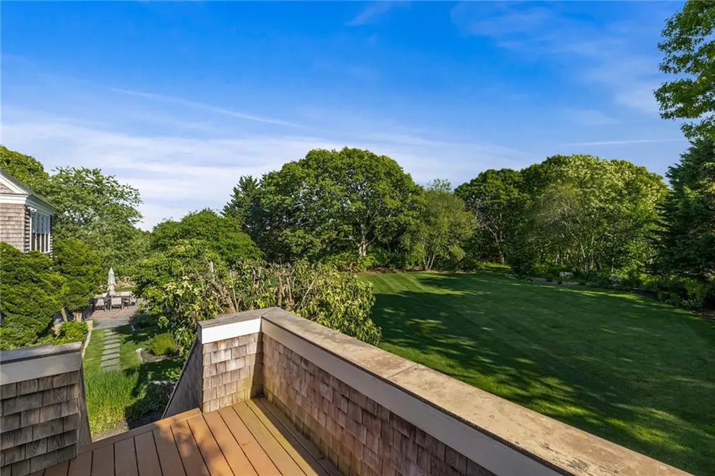 5 Ellsworth Drive Westport MA 02790