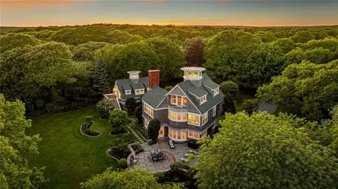 5 Ellsworth Drive Westport MA 02790