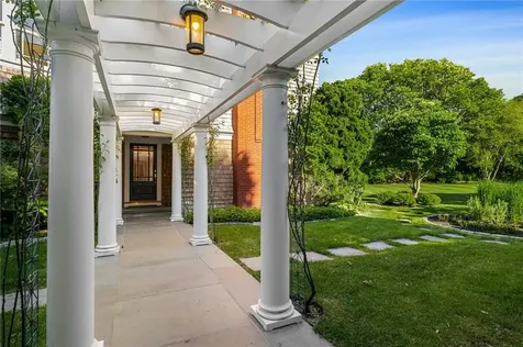 5 Ellsworth Drive Westport MA 02790