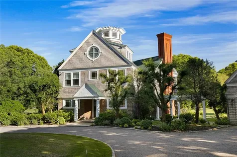 5 Ellsworth Drive Westport MA 02790