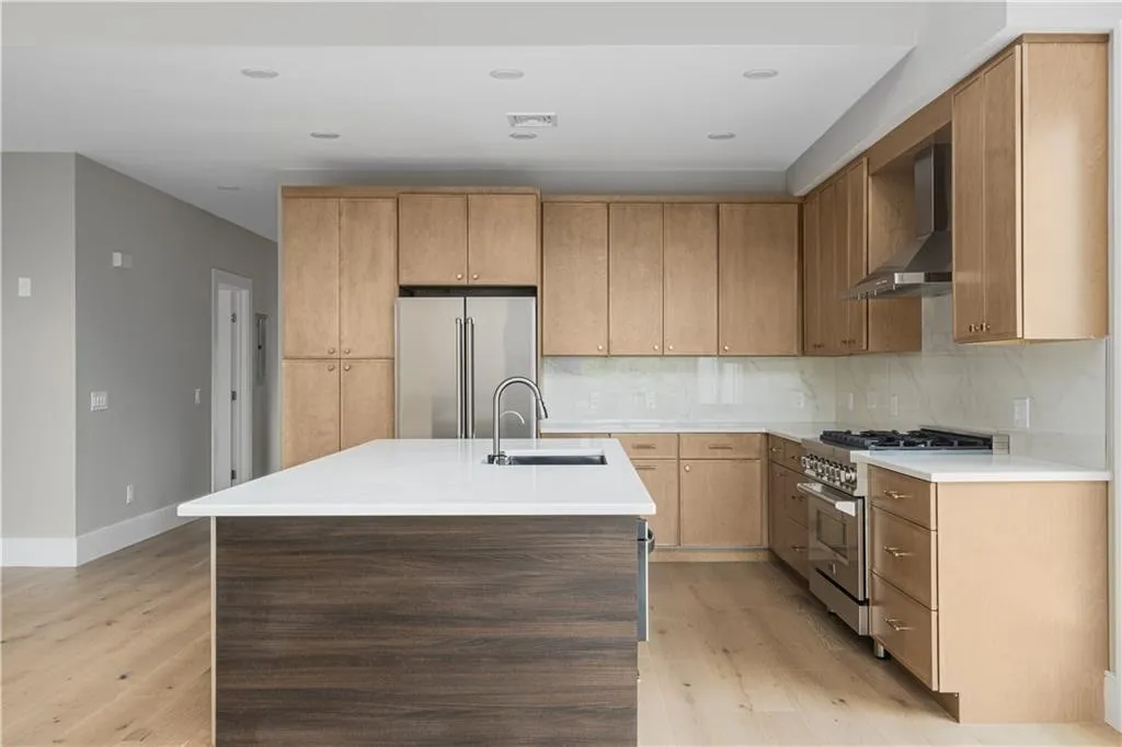 43 12th Street Providence RI 02906