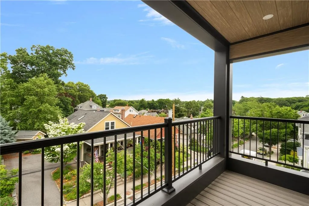 43 12th Street Providence RI 02906