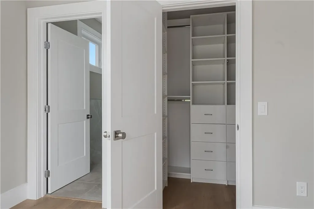43 12th Street Providence RI 02906