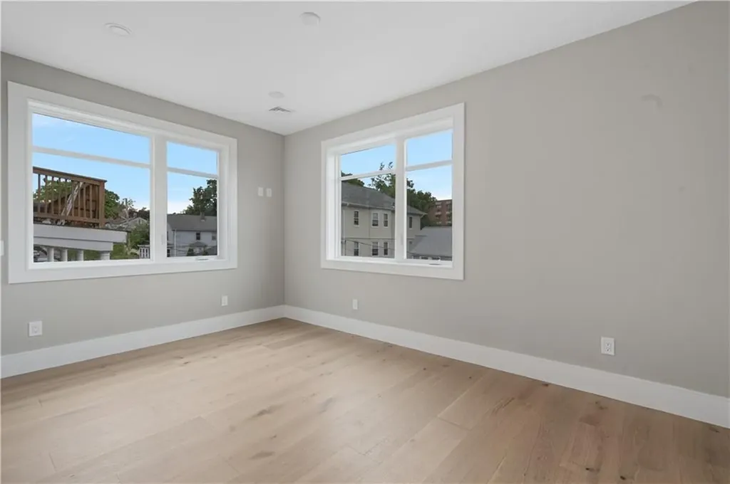 43 12th Street Providence RI 02906
