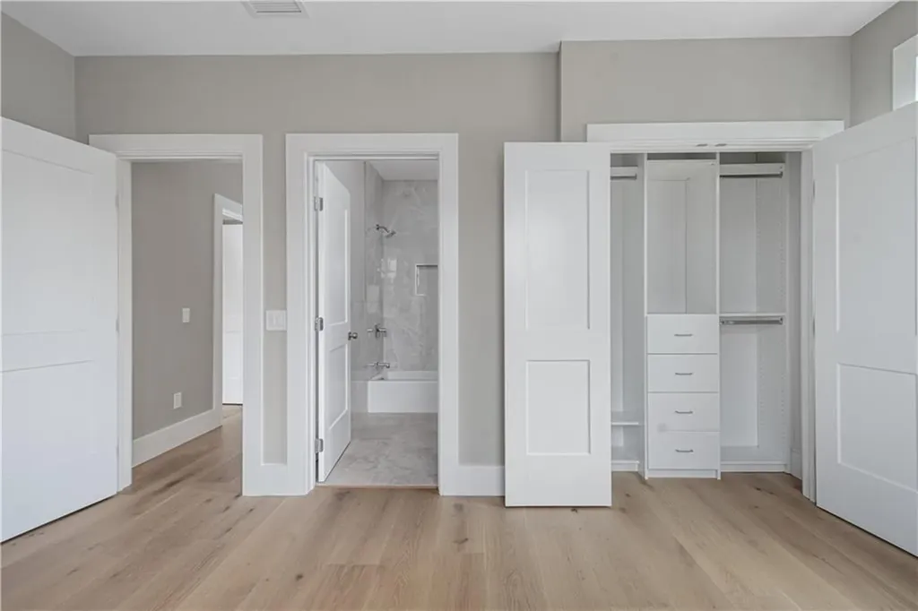 43 12th Street Providence RI 02906