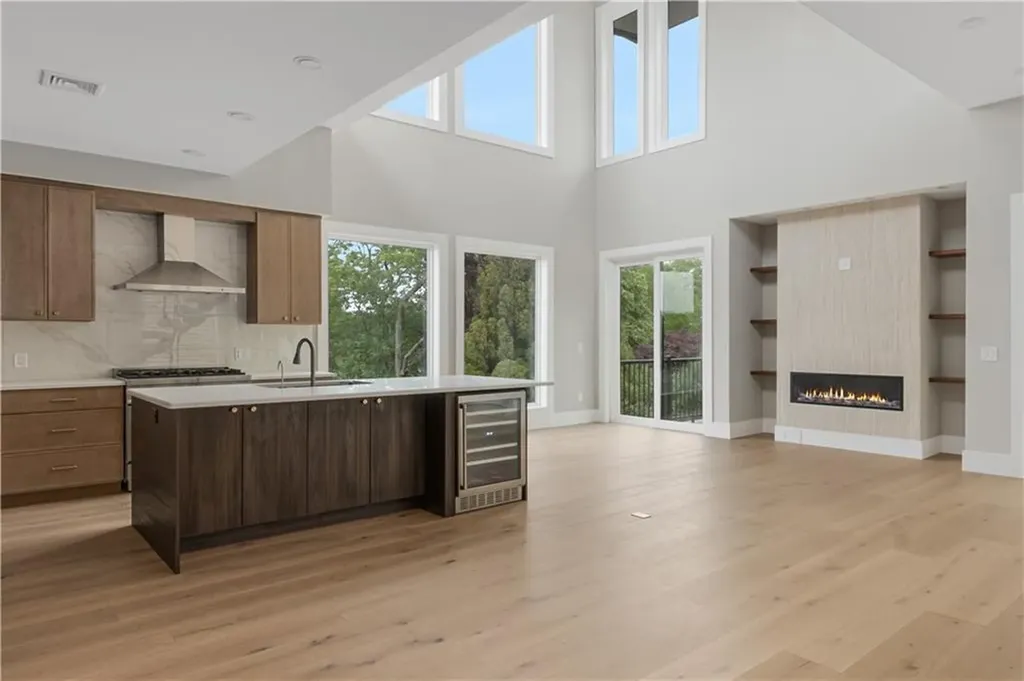 43 12th Street Providence RI 02906