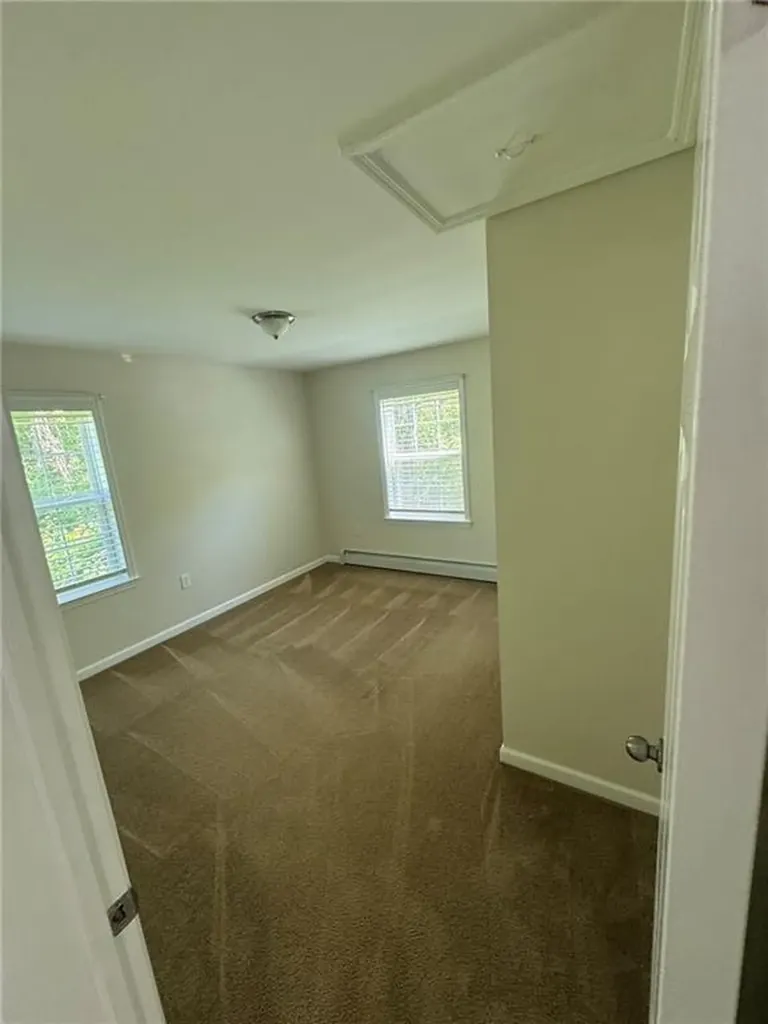 73 South Ferry Road Narragansett RI 02882