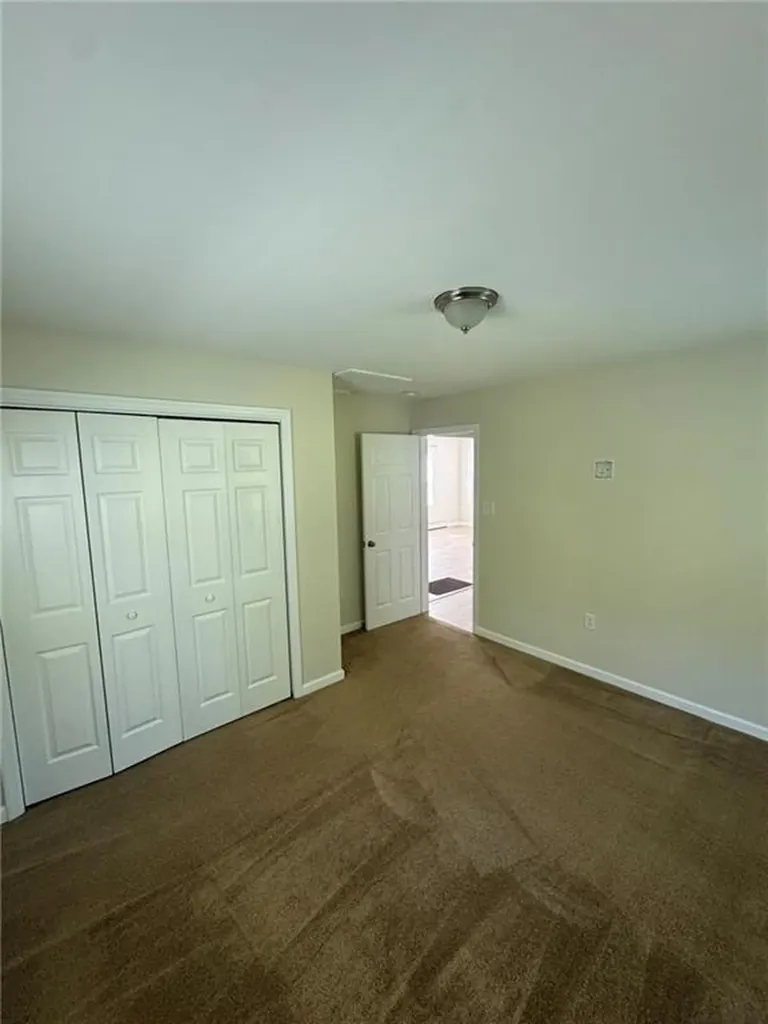 73 South Ferry Road Narragansett RI 02882