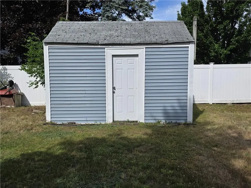 39 Allendale Avenue North Providence RI 02911