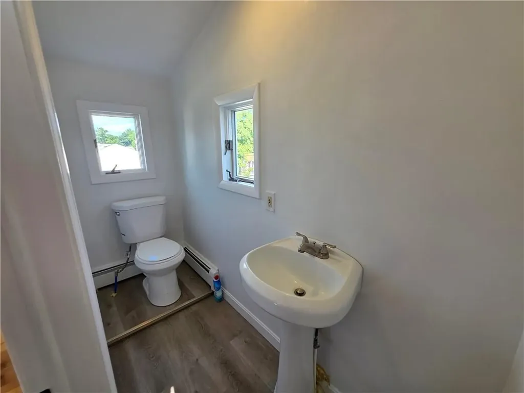 39 Allendale Avenue North Providence RI 02911