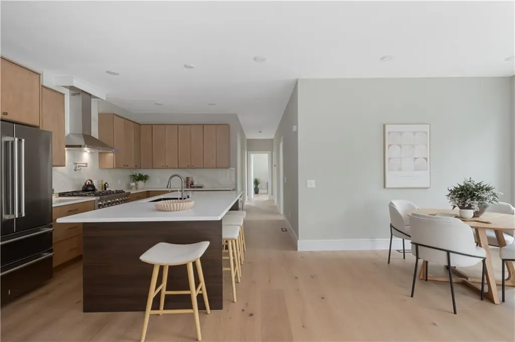43 12th Street Providence RI 02906