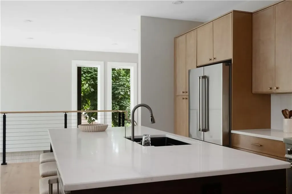 43 12th Street Providence RI 02906
