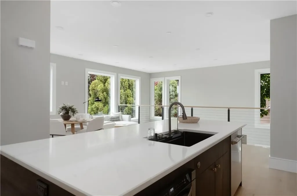 43 12th Street Providence RI 02906