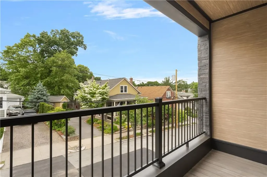 43 12th Street Providence RI 02906