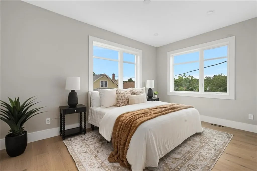 43 12th Street Providence RI 02906