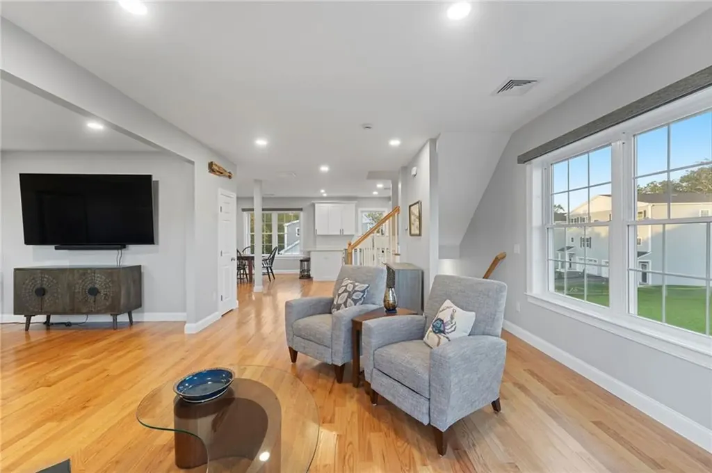 1 Old County Village Way Smithfield RI 02917