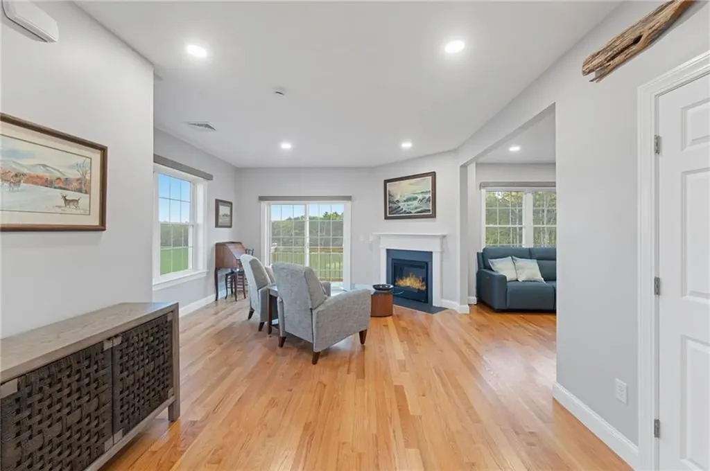 1 Old County Village Way Smithfield RI 02917