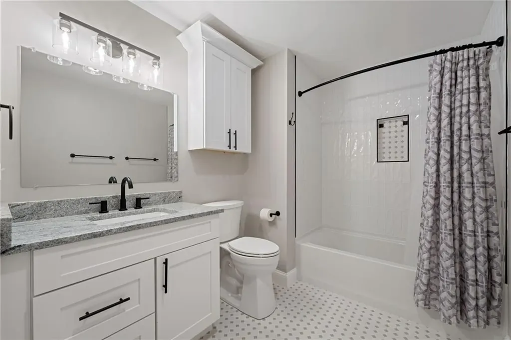 1 Old County Village Way Smithfield RI 02917
