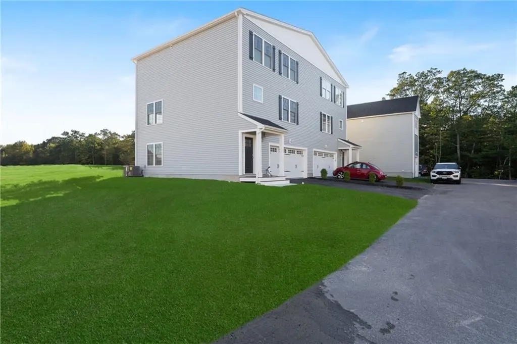 1 Old County Village Way Smithfield RI 02917