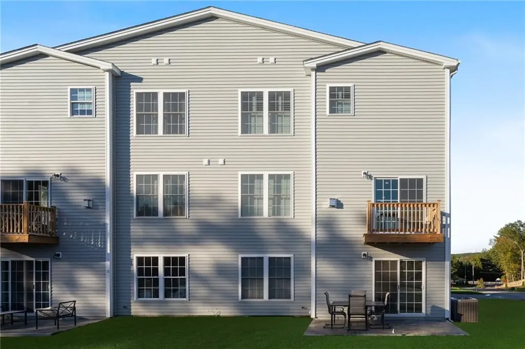 1 Old County Village Way Smithfield RI 02917