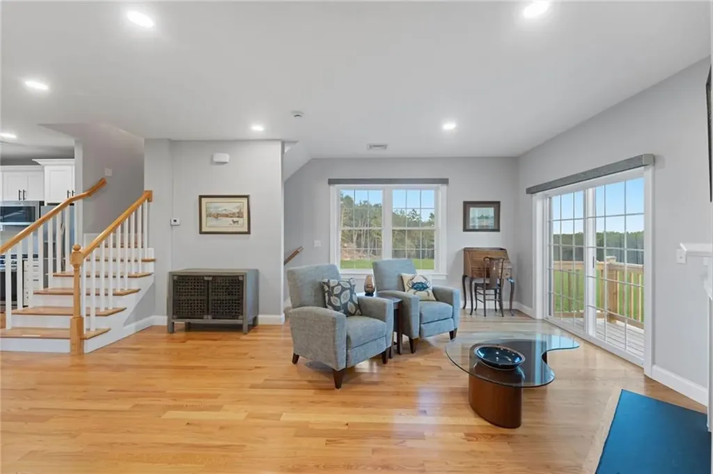 1 Old County Village Way Smithfield RI 02917