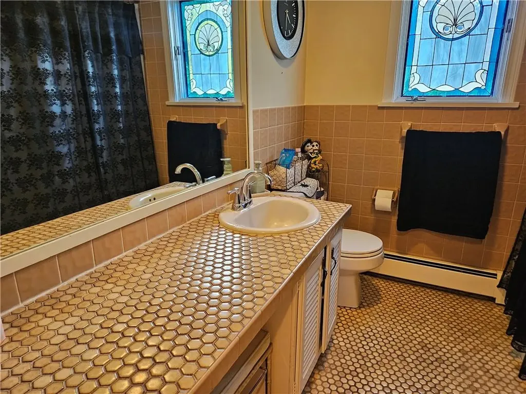 55 Lexington Avenue North Providence RI 02904
