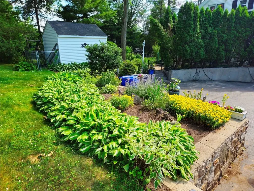 55 Lexington Avenue North Providence RI 02904