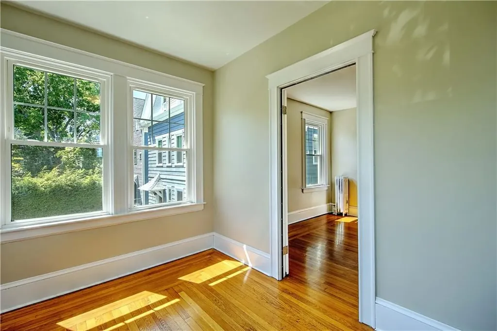 67 69 E Manning Street Providence RI 02906