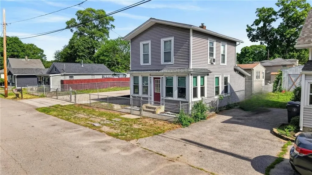 167 Northup Street Warwick RI 02889