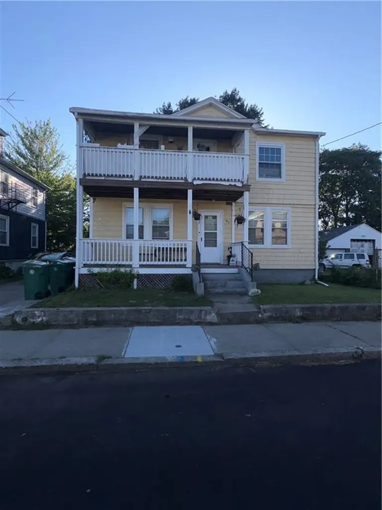 67 Garden Street Woonsocket RI 02895
