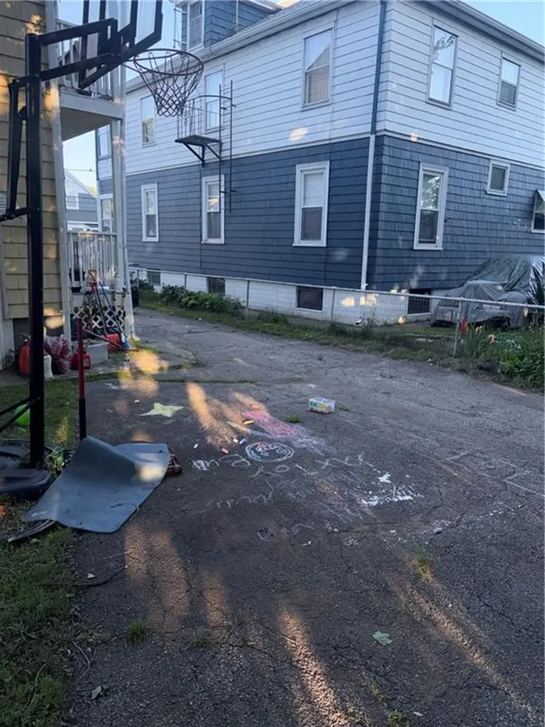 67 Garden Street Woonsocket RI 02895