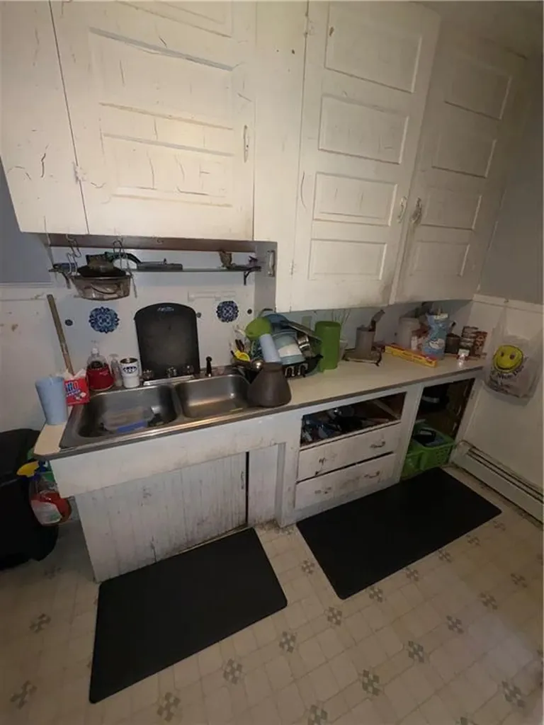 67 Garden Street Woonsocket RI 02895
