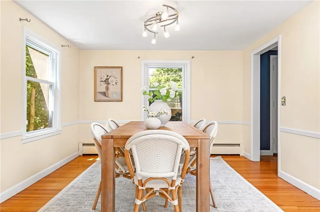 56 Middle Highway Barrington RI 02806