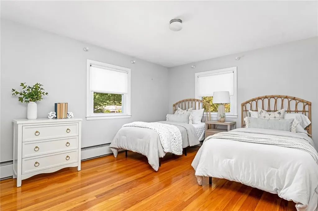 56 Middle Highway Barrington RI 02806