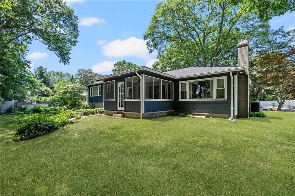103 Birchwood Drive North Kingstown RI 02852