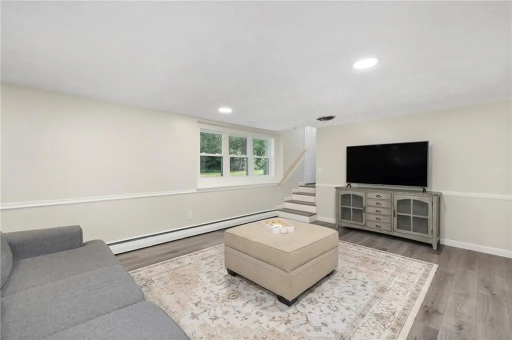 103 Birchwood Drive North Kingstown RI 02852