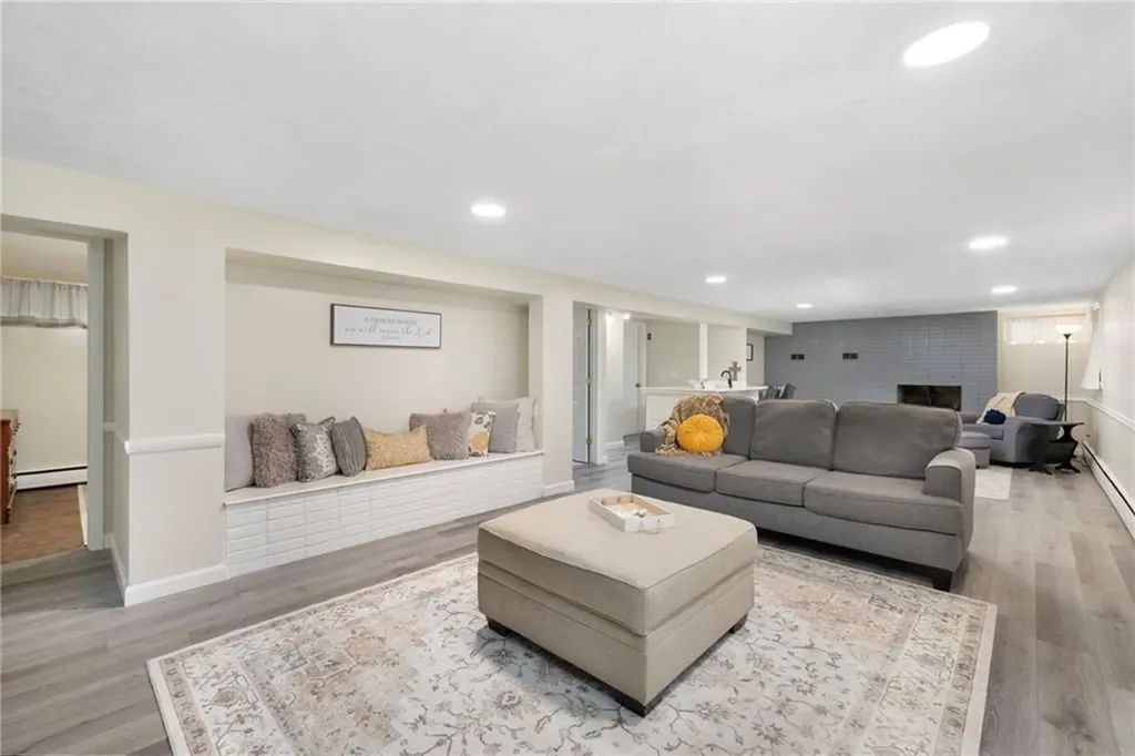 103 Birchwood Drive North Kingstown RI 02852