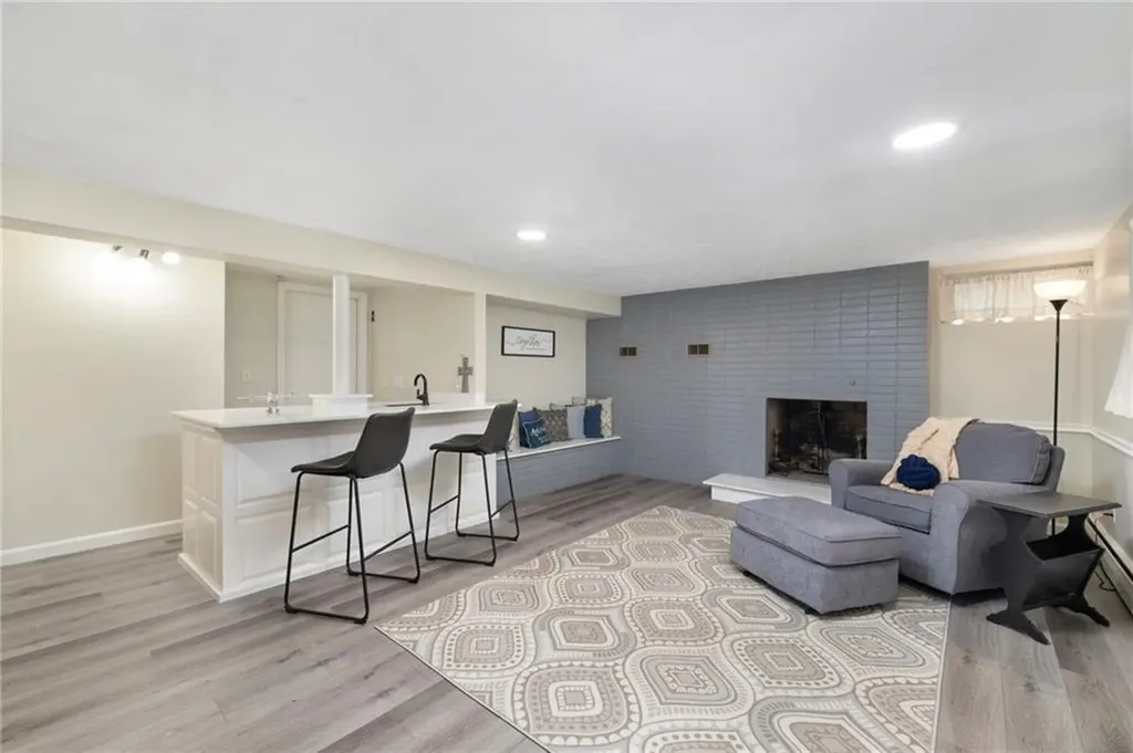 103 Birchwood Drive North Kingstown RI 02852