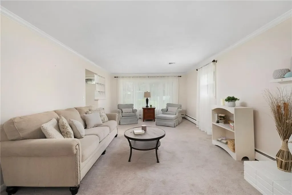 103 Birchwood Drive North Kingstown RI 02852