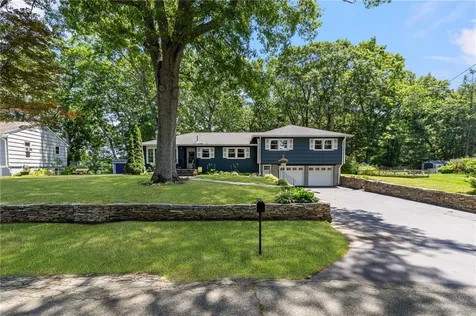 103 Birchwood Drive North Kingstown RI 02852
