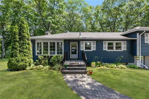 103 Birchwood Drive North Kingstown RI 02852