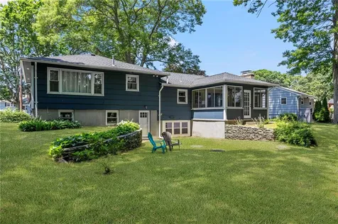 103 Birchwood Drive North Kingstown RI 02852