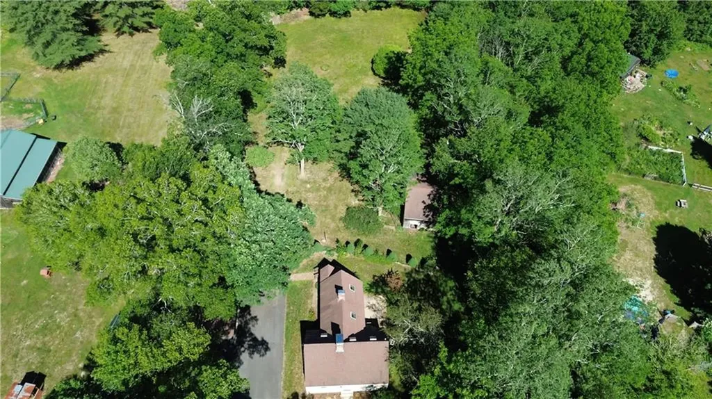 152 Hallville Road Exeter RI 02822