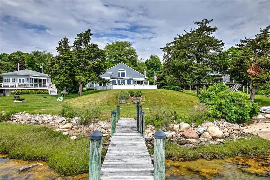 1680 H Drift Road Westport MA 02790