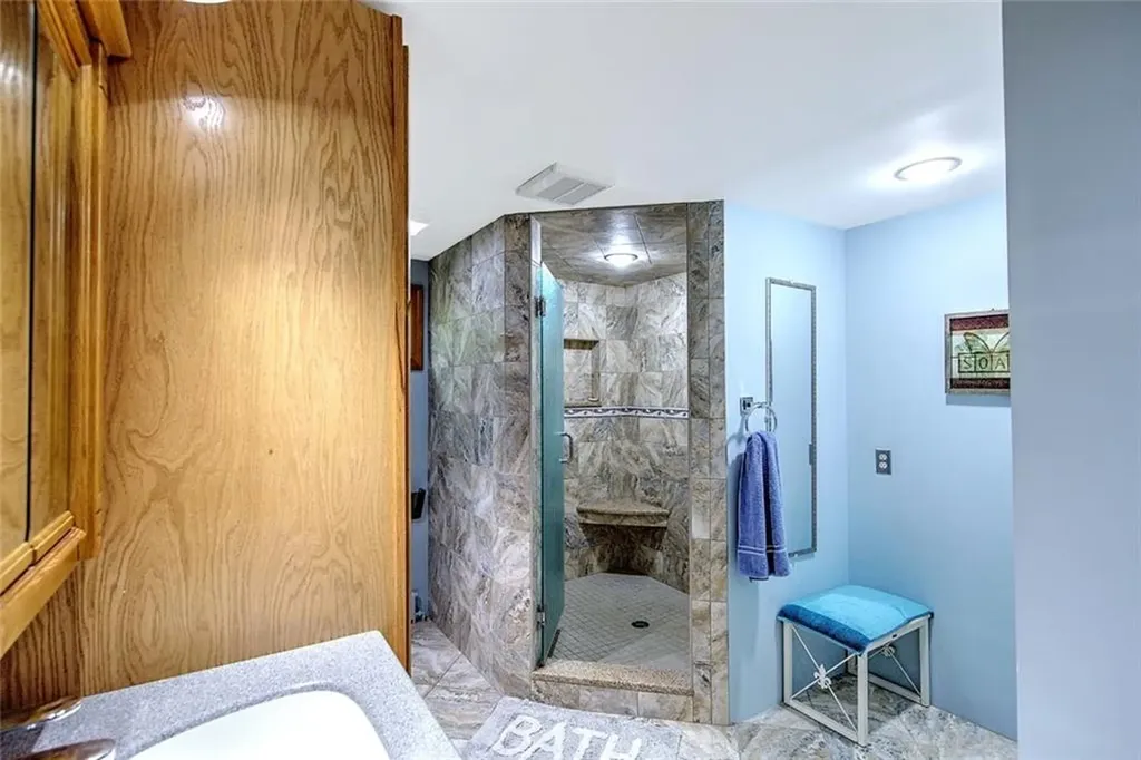 1680 H Drift Road Westport MA 02790