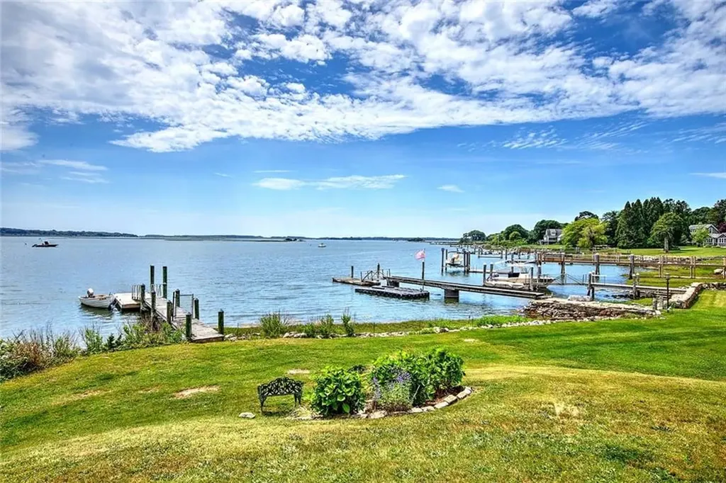 1680 H Drift Road Westport MA 02790