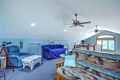 1680 H Drift Road Westport MA 02790