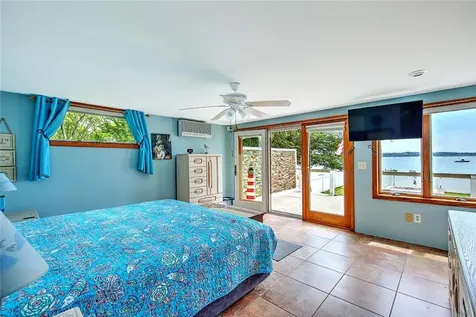 1680 H Drift Road Westport MA 02790